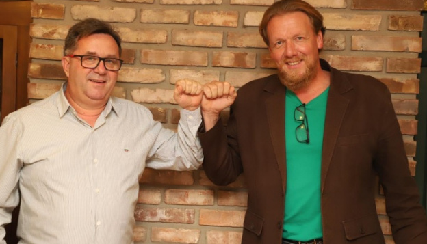 Adesivagem de veículos marcará início da campanha de Hilário e Neco à Prefeitura de Três Coroas