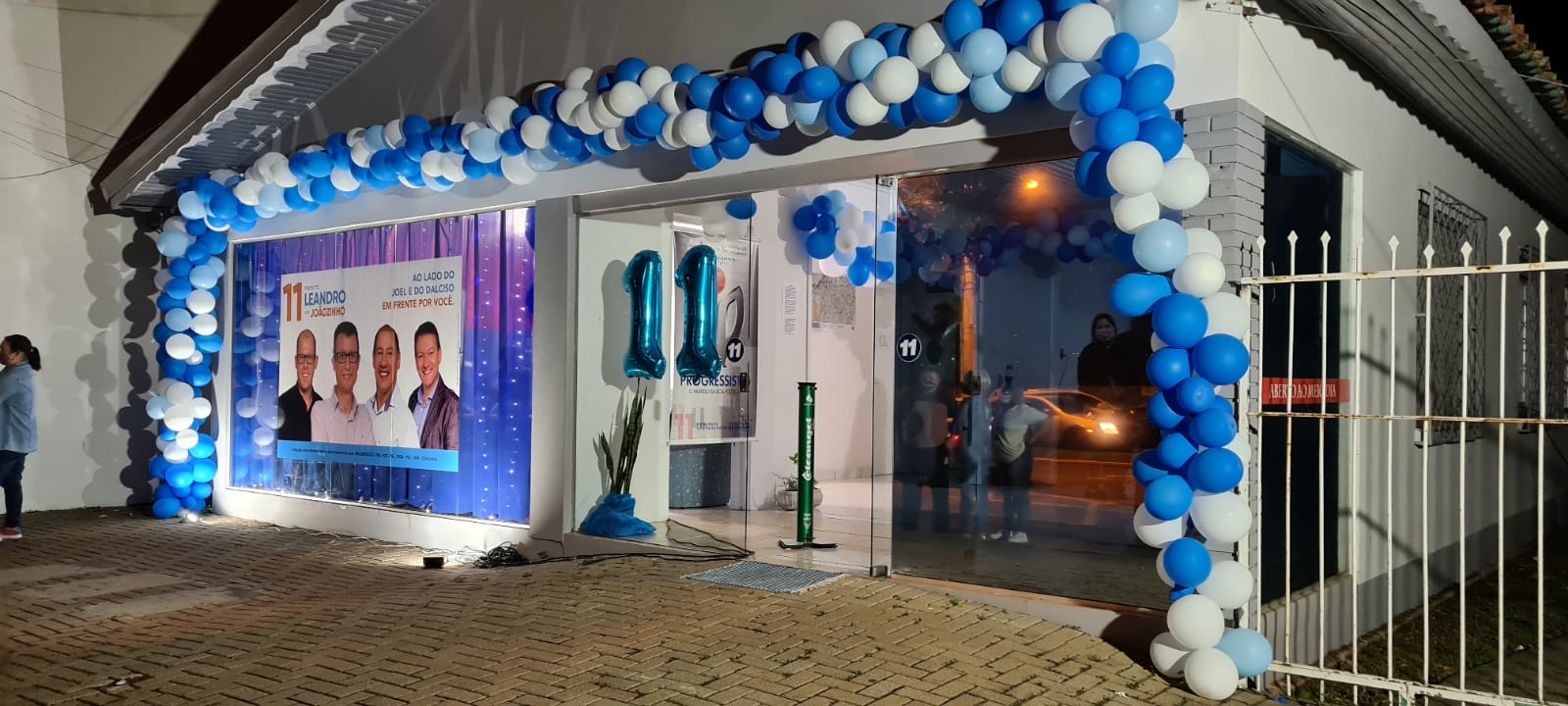 Leandro e Joãozinho inauguram diretório de campanha em Igrejinha