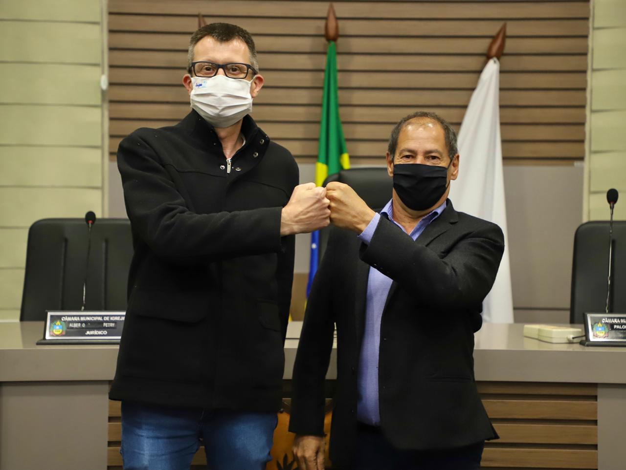 Convenção oficializa candidatura de Leandro Horlle e Joãozinho Lopes em Igrejinha