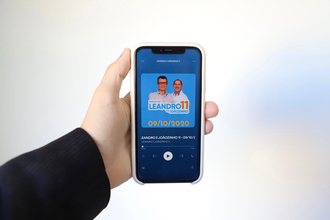 Leandro e Joãozinho lançam podcast com programas em todas plataformas digitais