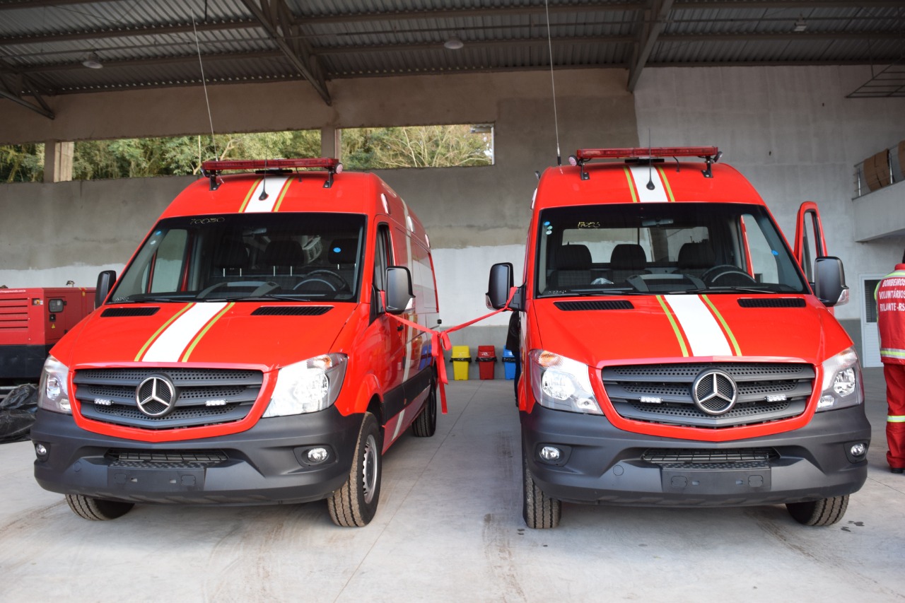 Prefeitura de Rolante adquire ambulância de resgate e remoções para o município