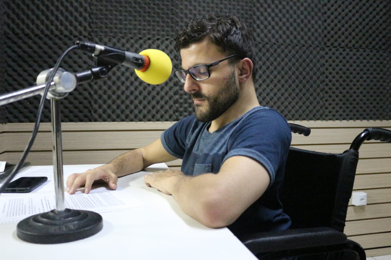 Cassiano Gottlieb estreia programa 'De Carrinho' na Rádio Taquara