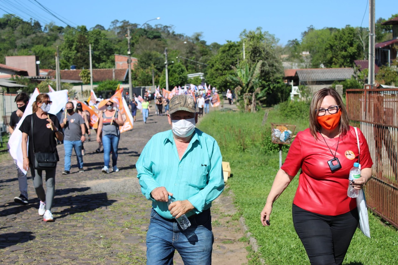 Professora Sirlei e Nelson Martins cumpriram intensa agenda no final de semana