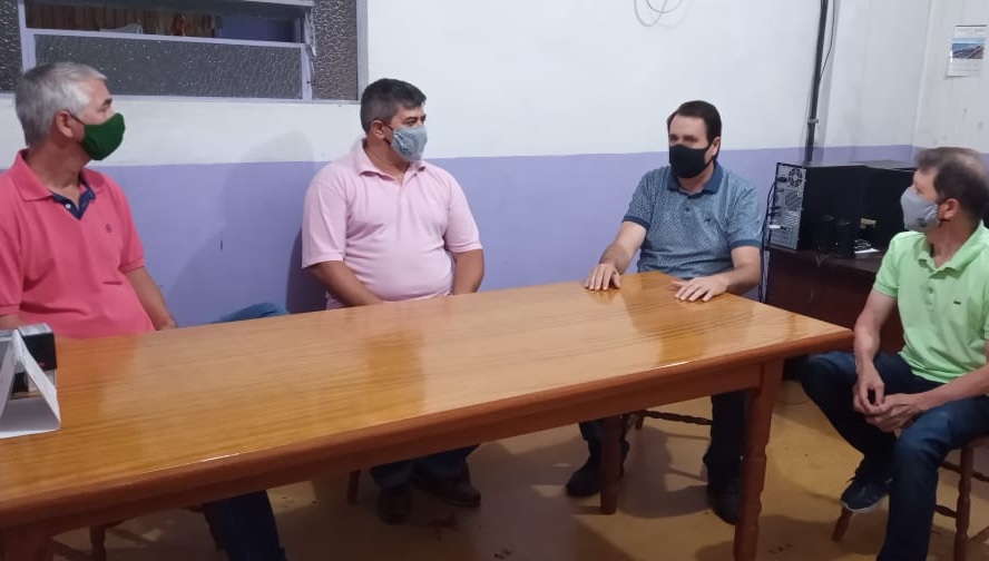 Rippel reúne-se com diretoria do Sindicato dos Trabalhadores no Calçado e Vestuário de Rolante