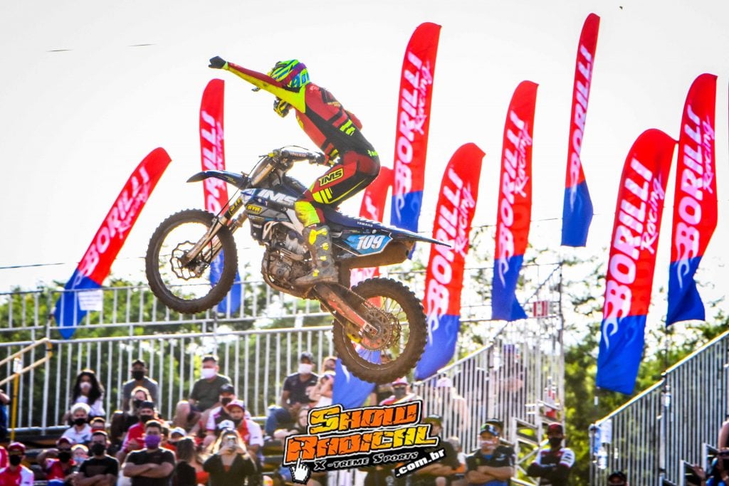 Piloto parobeense de 15 anos conquista 3ª colocação no Campeonato Brasileiro de Motocross