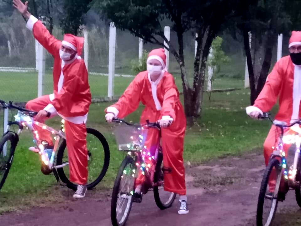 Noite de Natal da Padilha uniu escola e comunidade no interior de Taquara
