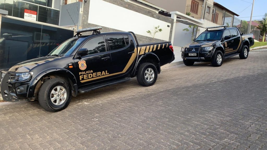 Polícia Federal cumpre mandados em Taquara e Parobé em investigação sobre tráfico de drogas