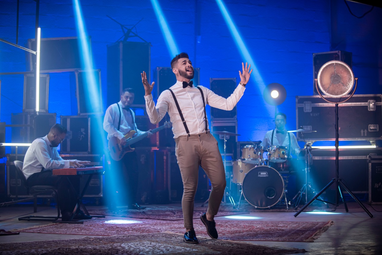 Cantor taquarense Pedro Miranda transforma em homenagem saudade dos pais