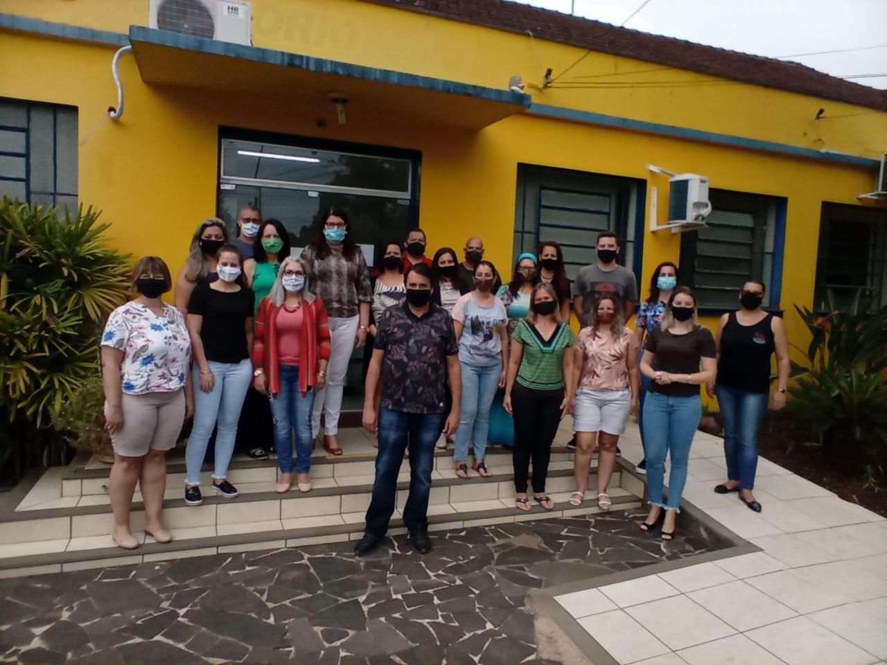 Prefeito de Rolante incentiva servidores a aprimorar o atendimento à comunidade