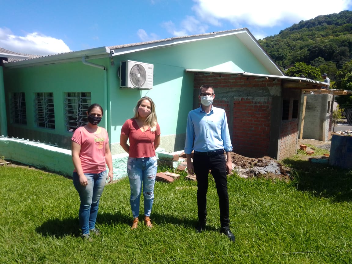 Melhorias são promovidas em escolas da rede municipal de Igrejinha