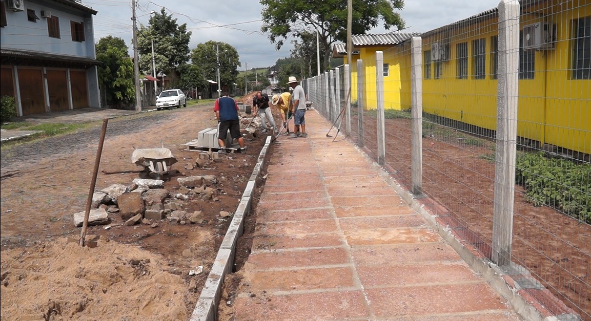 Parobé: obras na escola Ana Maria Fay dos Santos estão na reta final