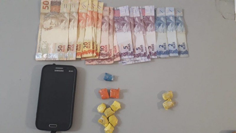 Jovem é preso por tráfico em Taquara