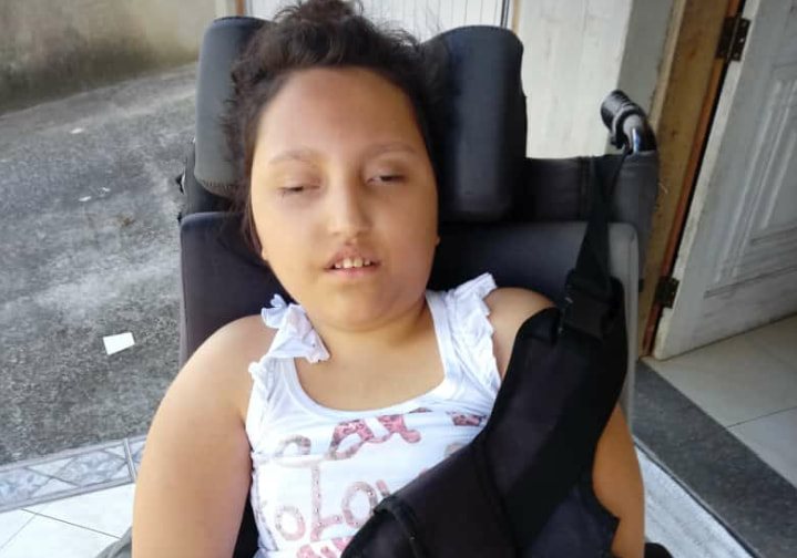 Taquarenses buscam arrecadar recursos para custear tratamento da filha em Manaus