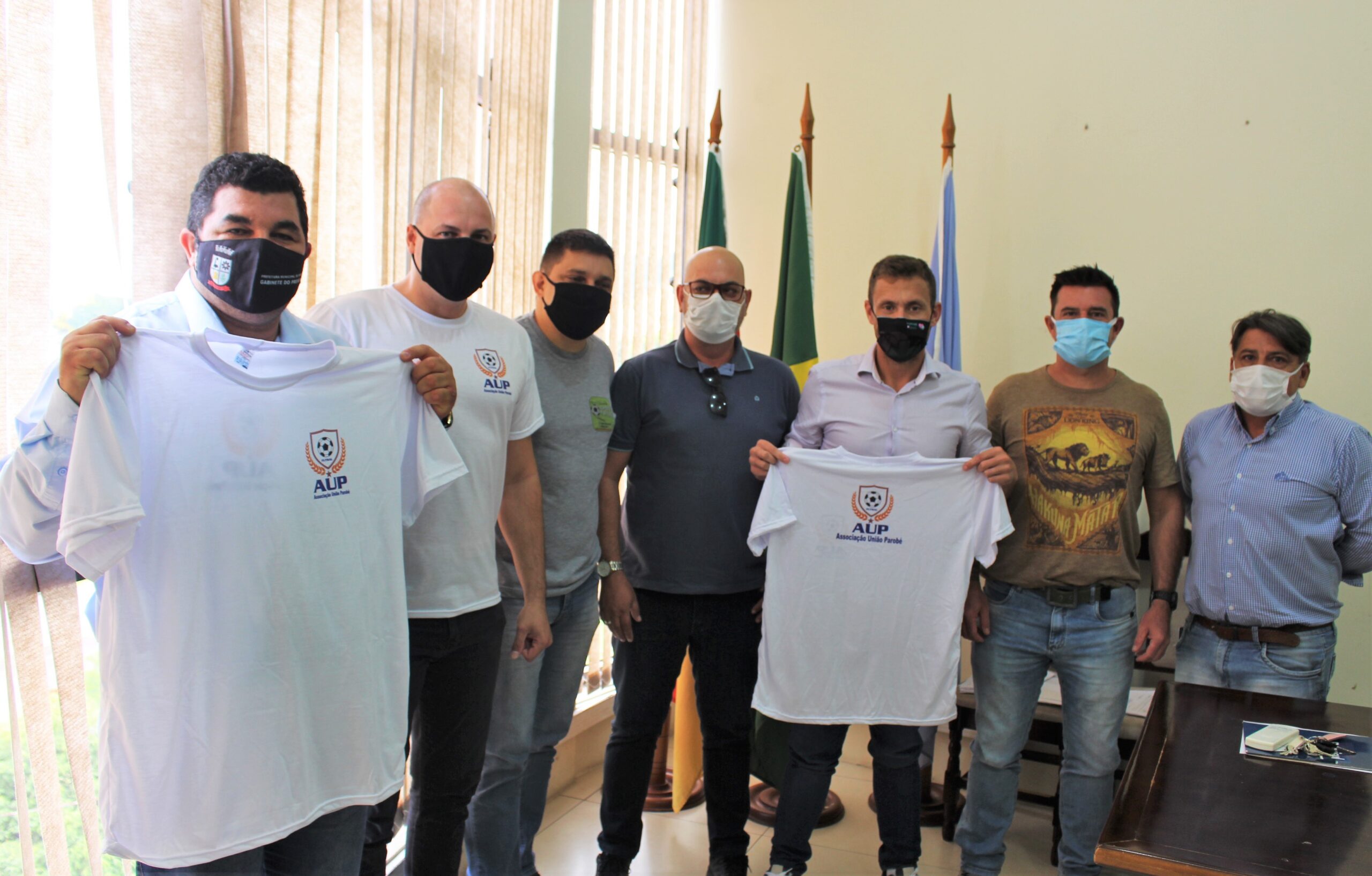 Picucha recebe integrantes de nova equipe de futsal profissional de Parobé