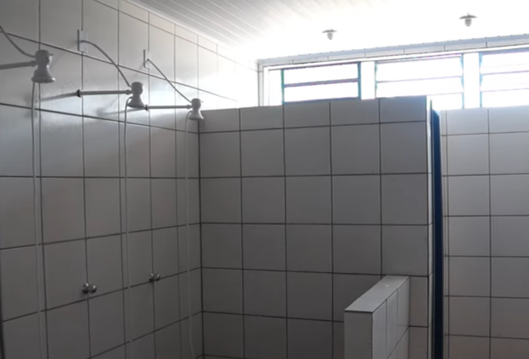 Parobé: ginásio da EMEF Idalino passa por reforma após incêndio ocorrido em 2019