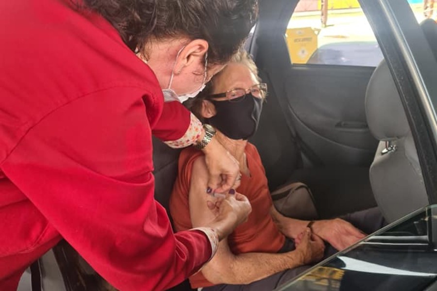 Igrejinha promoverá nesta quinta-feira (20) a aplicação da segunda dose da vacina para pessoas de 65 e 66 anos
