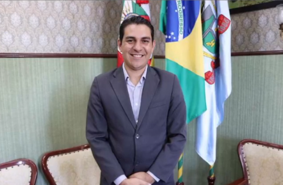 Coordenador da Defesa Civil de Taquara afirma que “estabelecimentos comerciais podem manter portas abertas, mas devem evitar circulação de clientes”