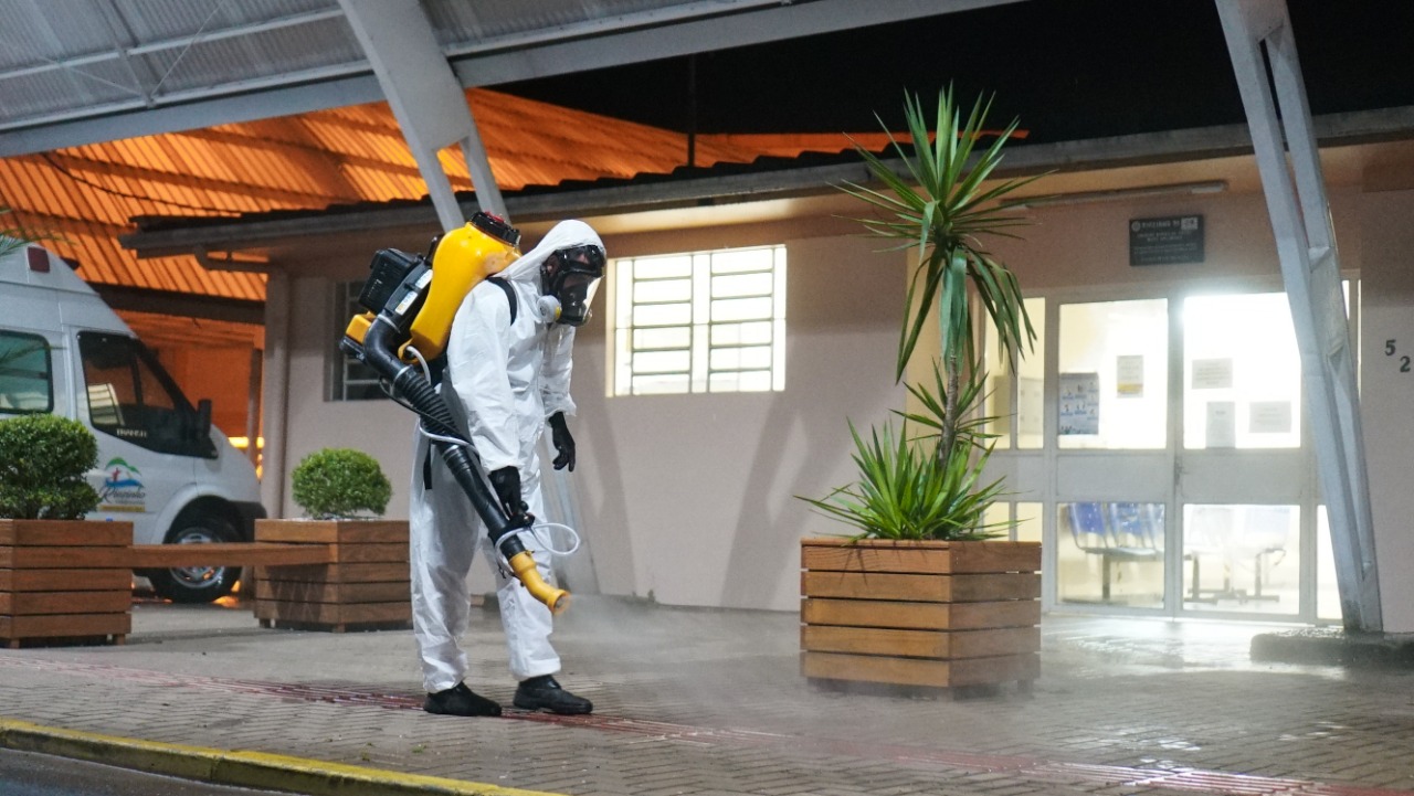 Prefeitura dá início a sanitização de locais de maior movimento em Riozinho