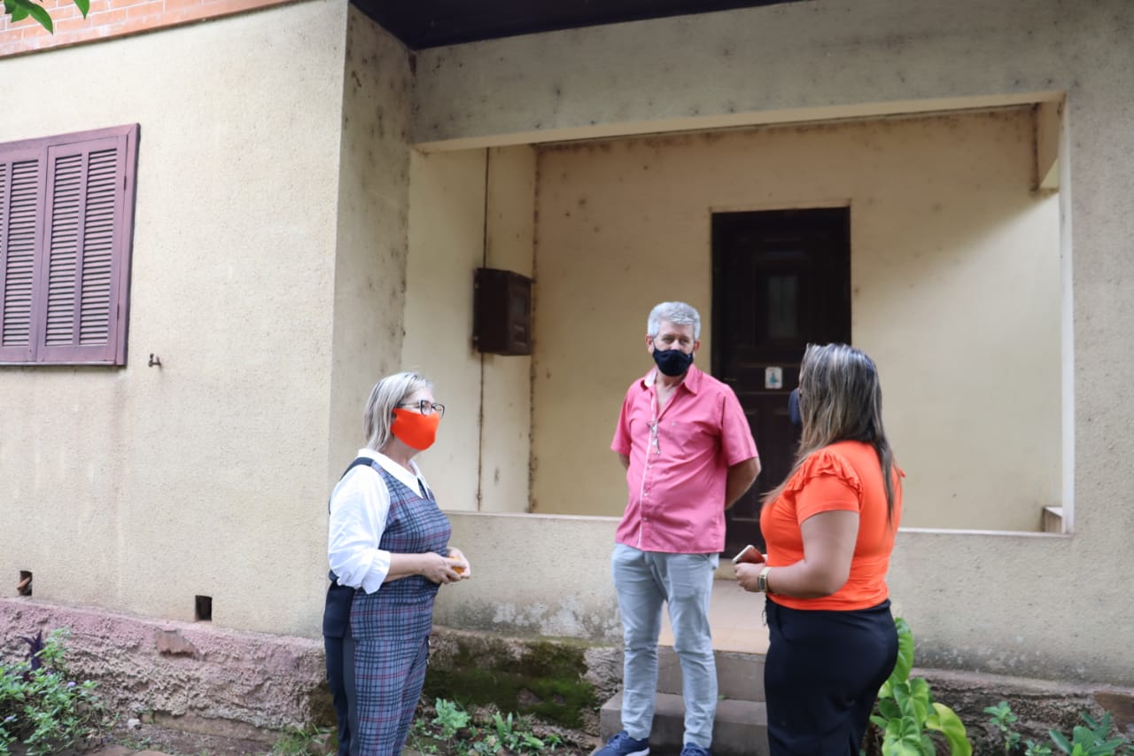 Vereador cede imóvel em comodato para Prefeitura instalar escola Vovó Mina no interior de Taquara