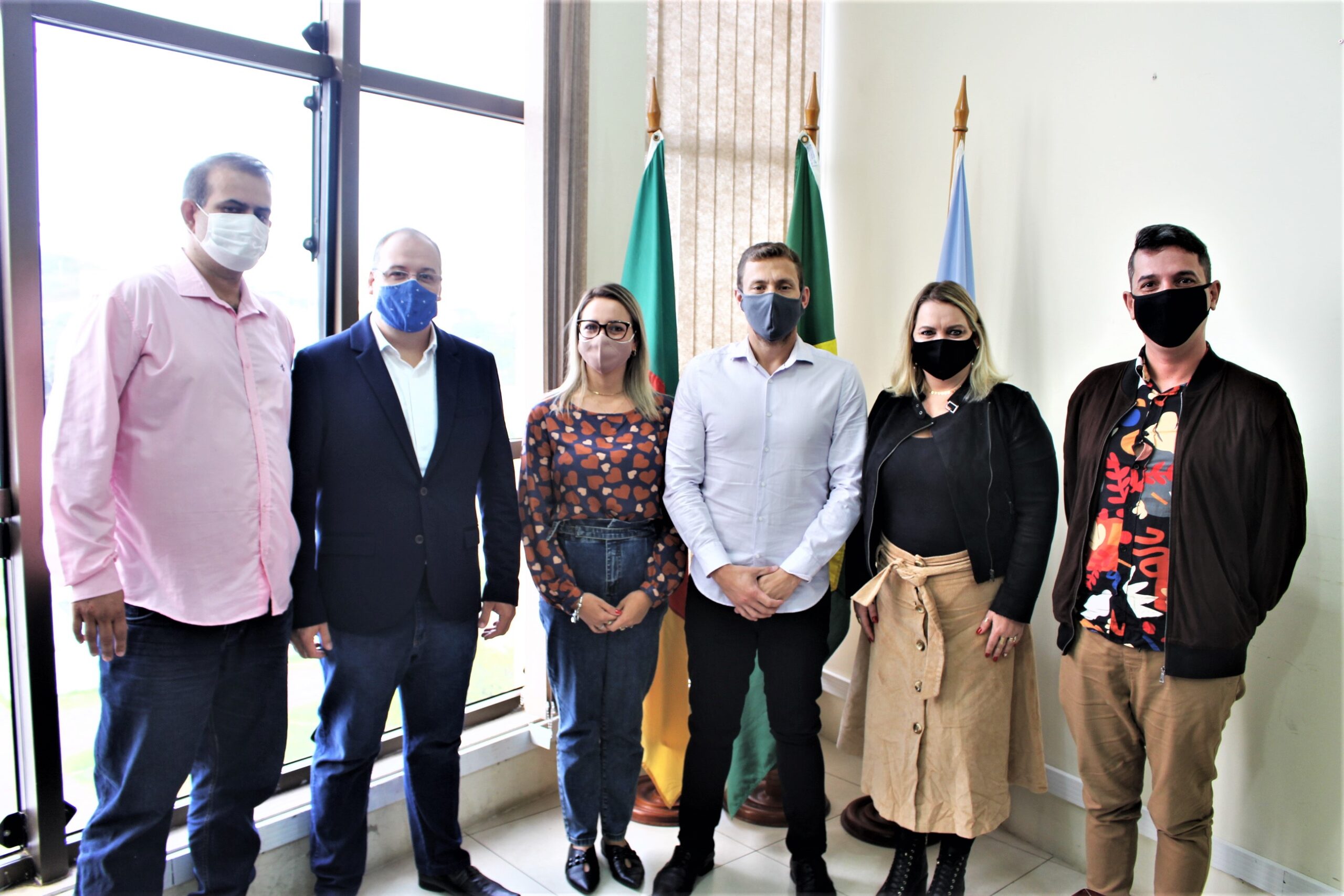 Prefeito de Parobé dá posse aos novos membros do Conselho Municipal dos Direitos da Criança e do Adolescente