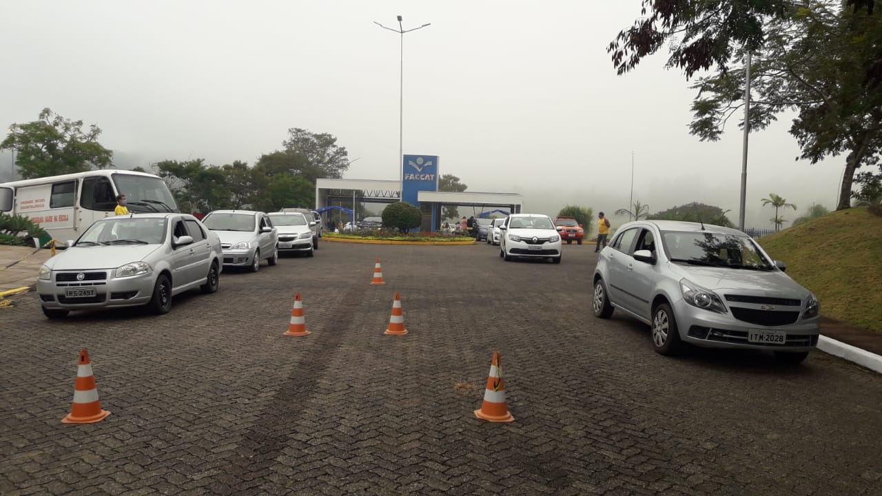 Drive-thru para vacinar primeiro grupo de comorbidades acontecerá neste sábado (1º/5), em Taquara
