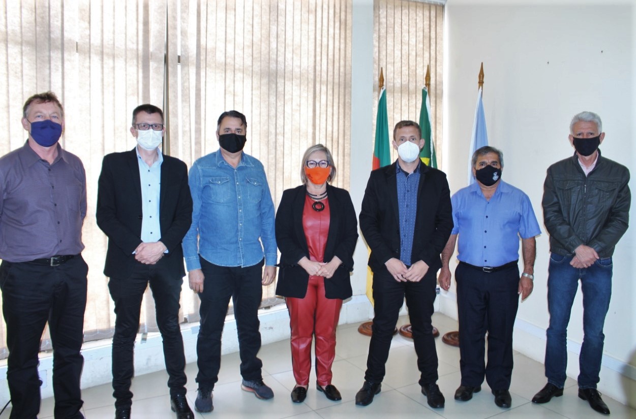 Prefeitos da região encaminham documento de cogestão para volta às aulas