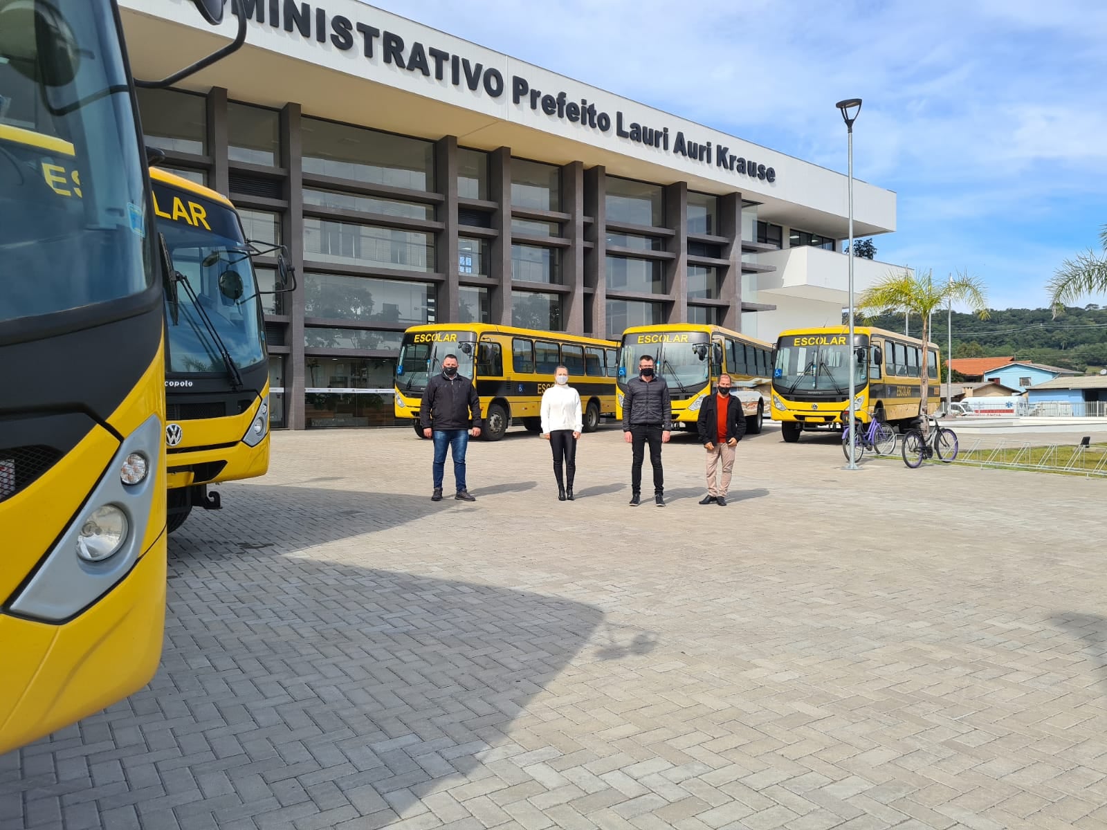 Prefeitura adquire seis novos ônibus para a Secretaria de Educação de Igrejinha