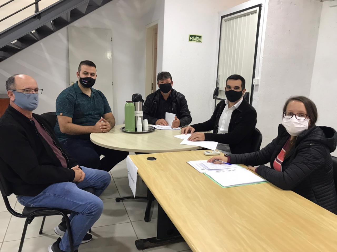 Vereadores de Parobé lançam a campanha que visa mais agilidade nos processos de abertura de novas empresas
