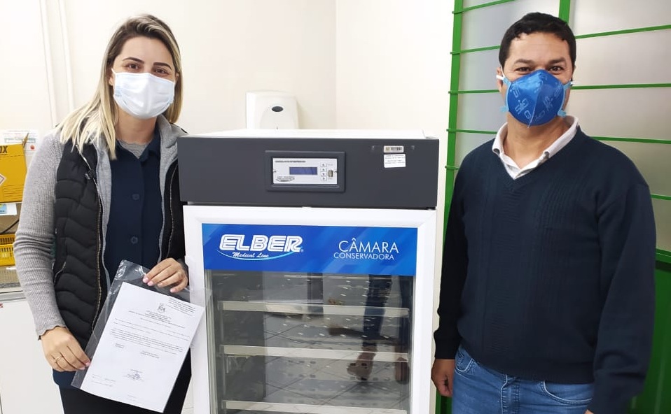 Prefeitura de Taquara recebe câmara refrigerada para o acondicionamento de vacinas