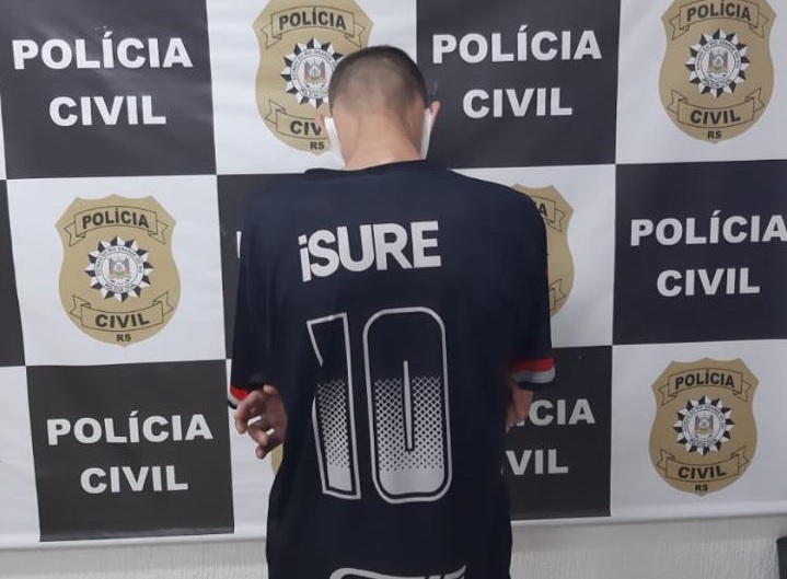 Polícia Civil de Igrejinha prende homem em flagrante por receptação de televisor furtado
