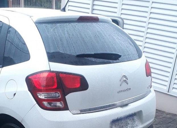 Homem é preso em Taquara circulando em veículo com placas clonadas e em situação de furto