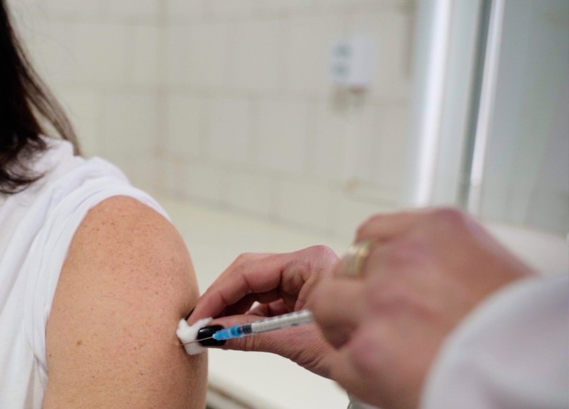 Com aumento de casos de Covid, Estado emite avisos para todas as regiões