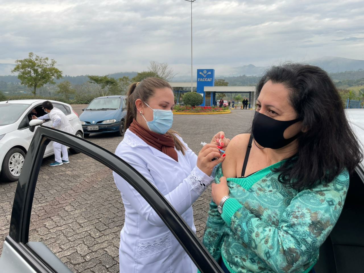 Prefeitura de Taquara vacina moradores com 27 anos ou mais contra a Covid nesta sexta-feira (23)