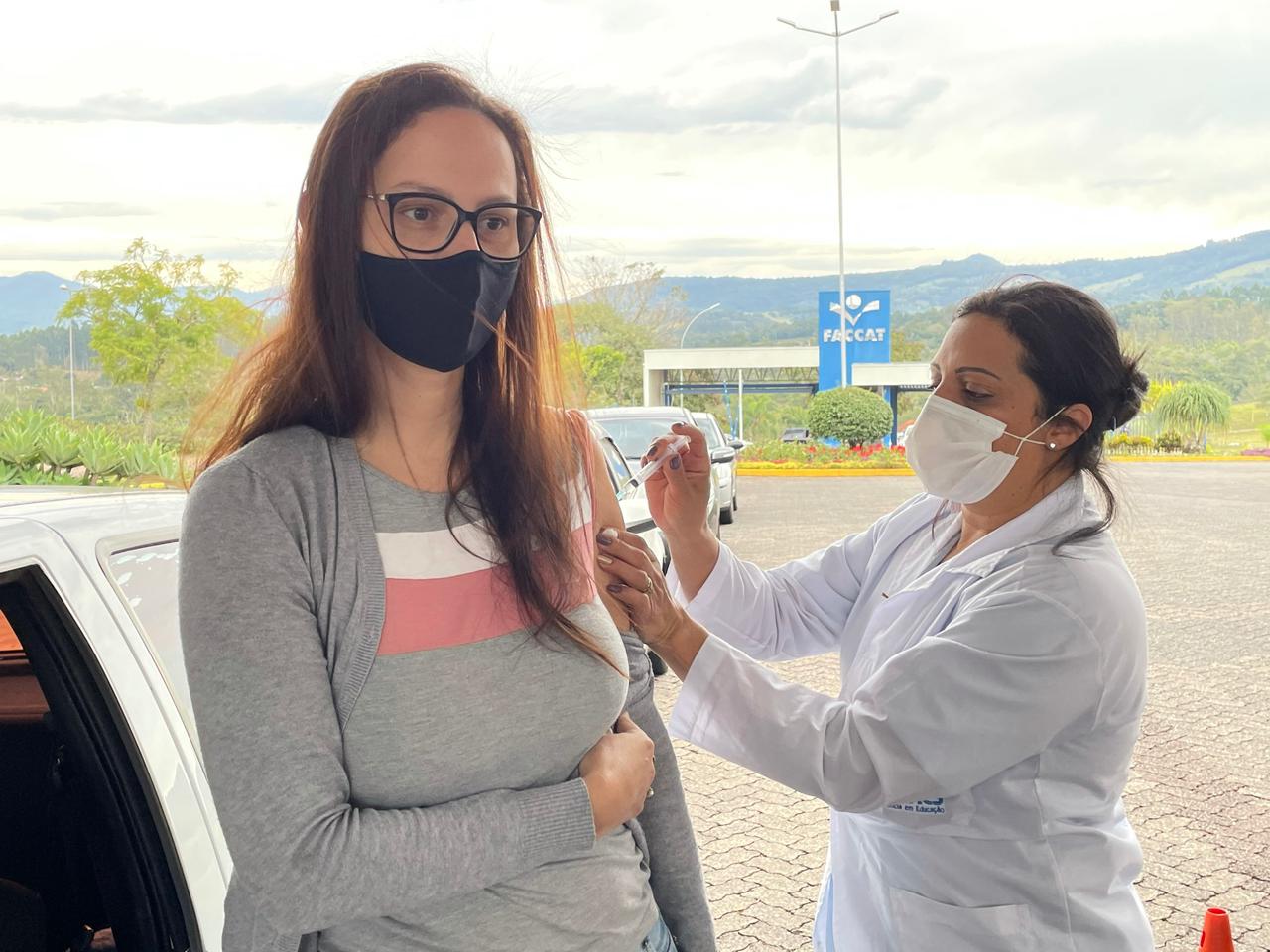 Taquara ampliará vacinação contra o coronavírus para as pessoas acima de 30 anos nesta sexta-feira (16)