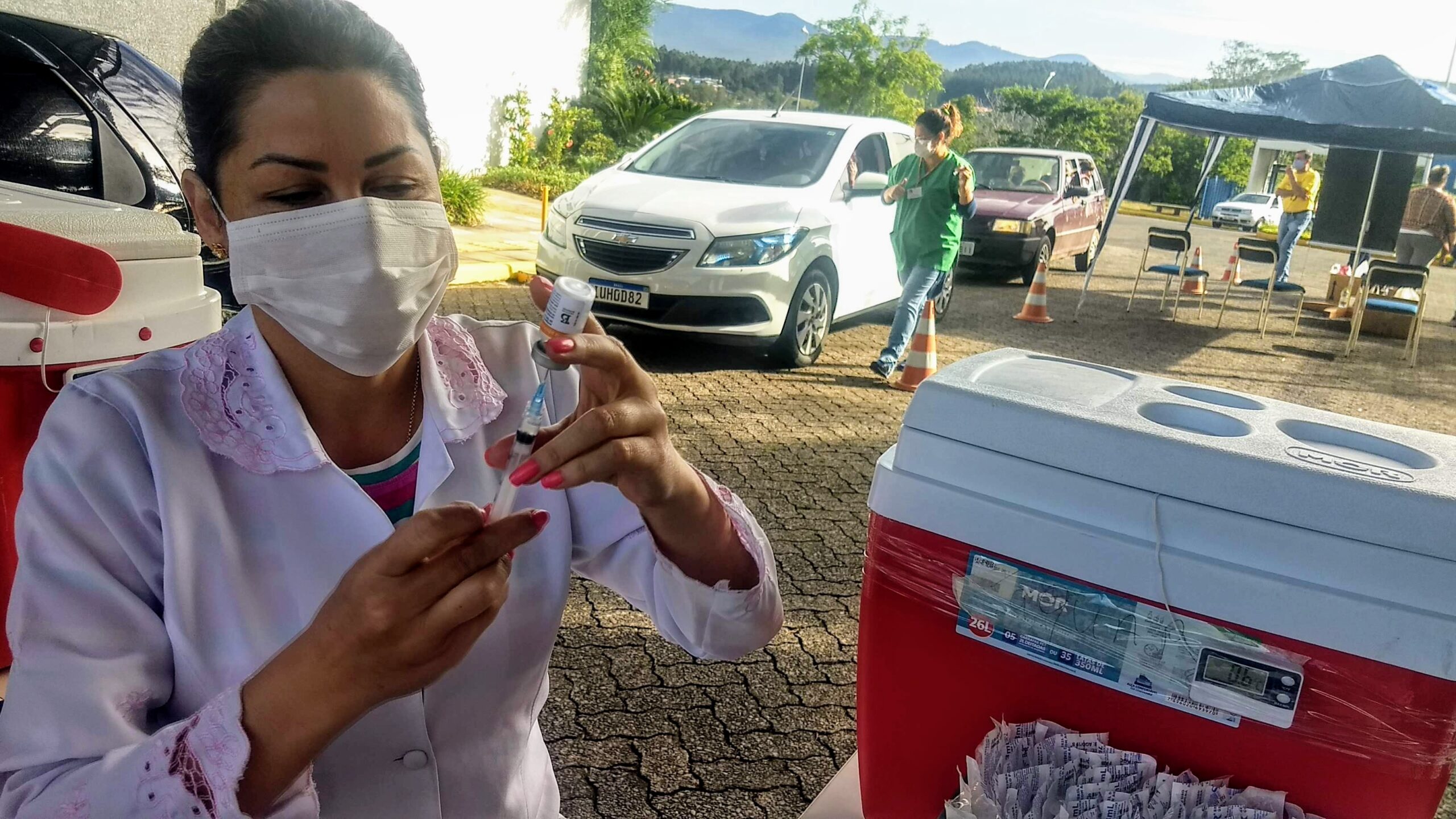 Taquara promoverá drive-thrus para a aplicação da segunda dose da vacina em pessoas com 62 e 63 anos