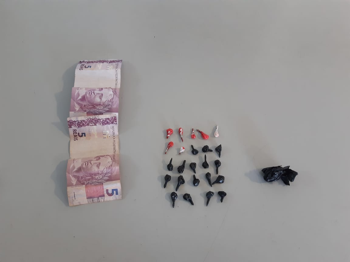 Brigada Militar de Taquara apreende adolescente com drogas