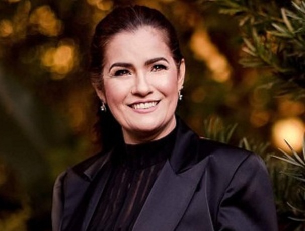 Escritora rolantense conquista cadeira na Sociedade Literária Morro do Castelo, no Rio de Janeiro