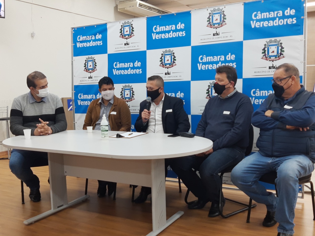 Vice-prefeito de Parobé participa de reunião para discutir a construção de um hospital regional