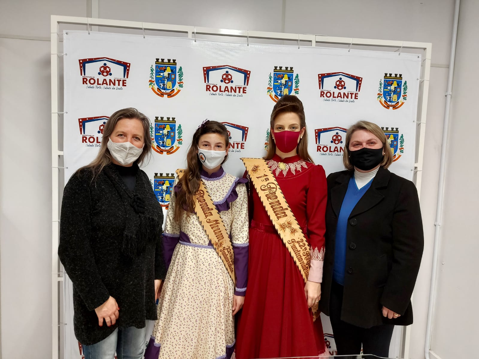 Prendas rolantenses representam a 22ª Região Tradicionalista na fase estadual da 50ª Ciranda Cultural