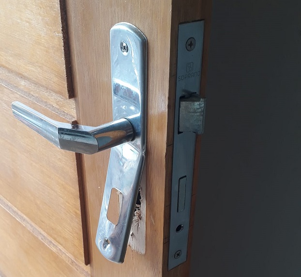 Casa é arrombada e tem objetos furtados em Taquara