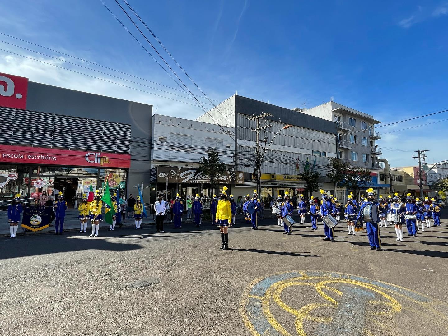 Bandas marciais de escolas se apresentam neste domingo (12) em Taquara