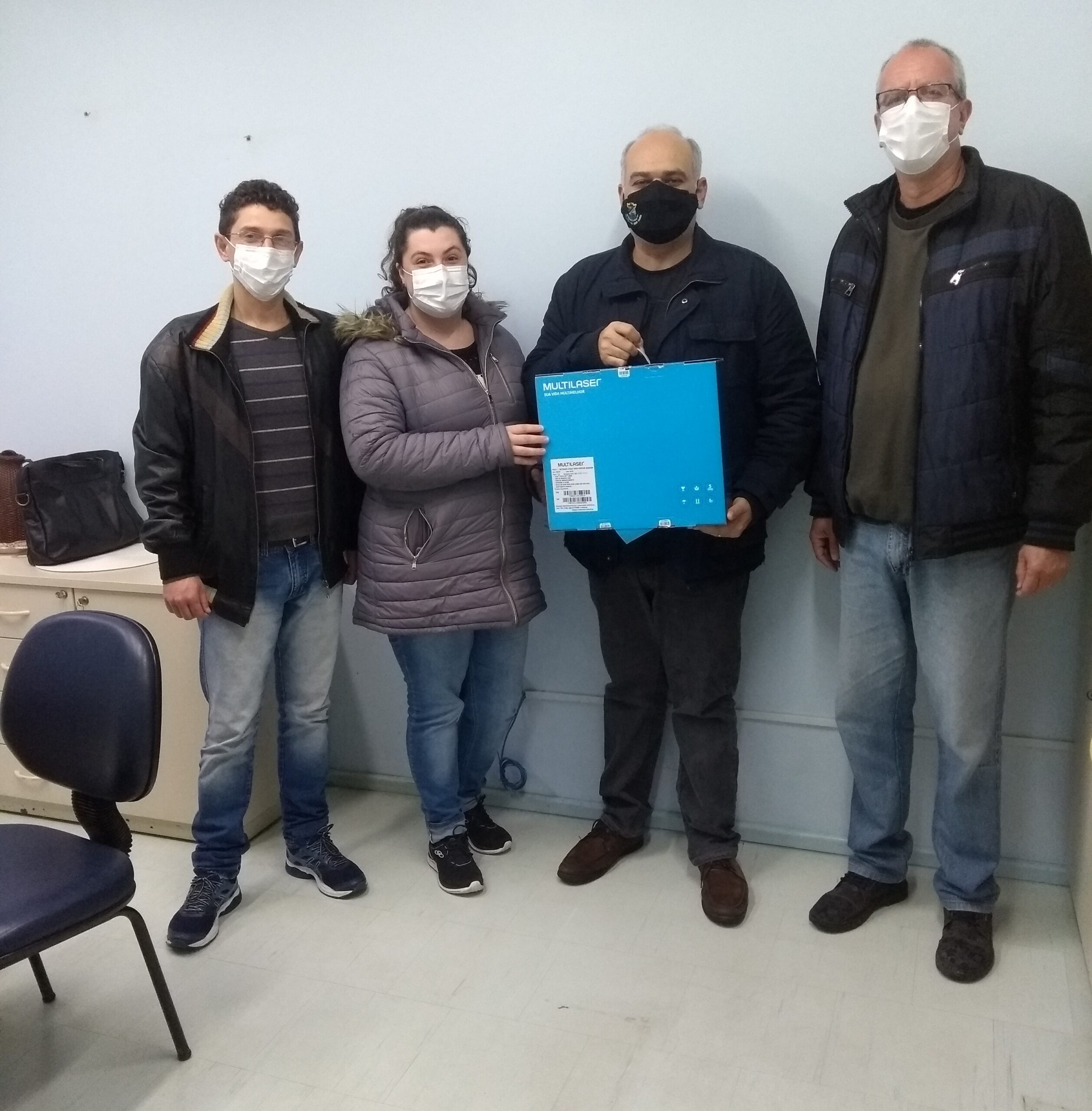 Secretarias de Saúde e Assistência Social de Três Coroas recebem notebooks