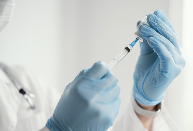 Vacina bivalente contra a Covid-19 começa a ser aplicada em Parobé