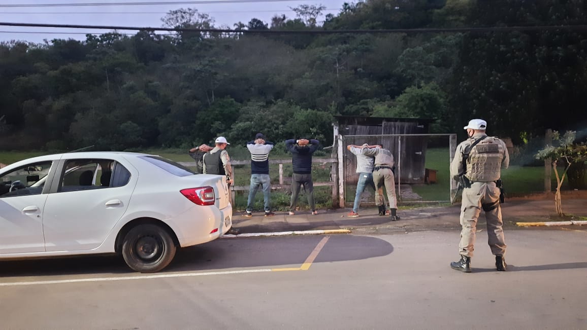Brigada Militar aborda mais de 300 pessoas durante operação realizada em Igrejinha