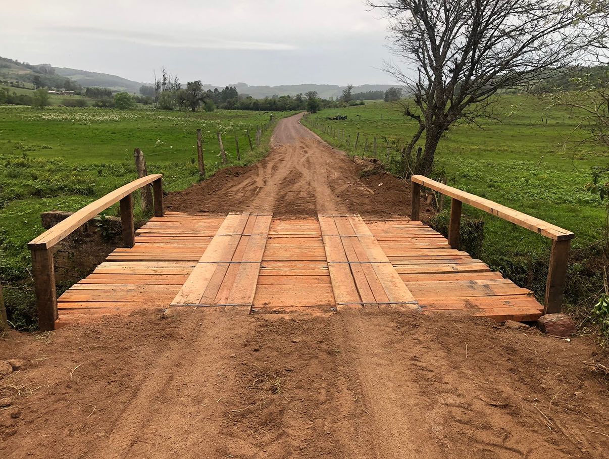 Pontes são reformadas no interior de Taquara