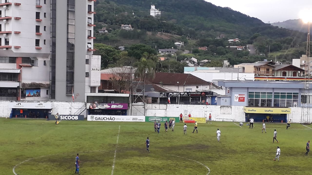 Igrejinha empata em 1 a 1 com o Glória