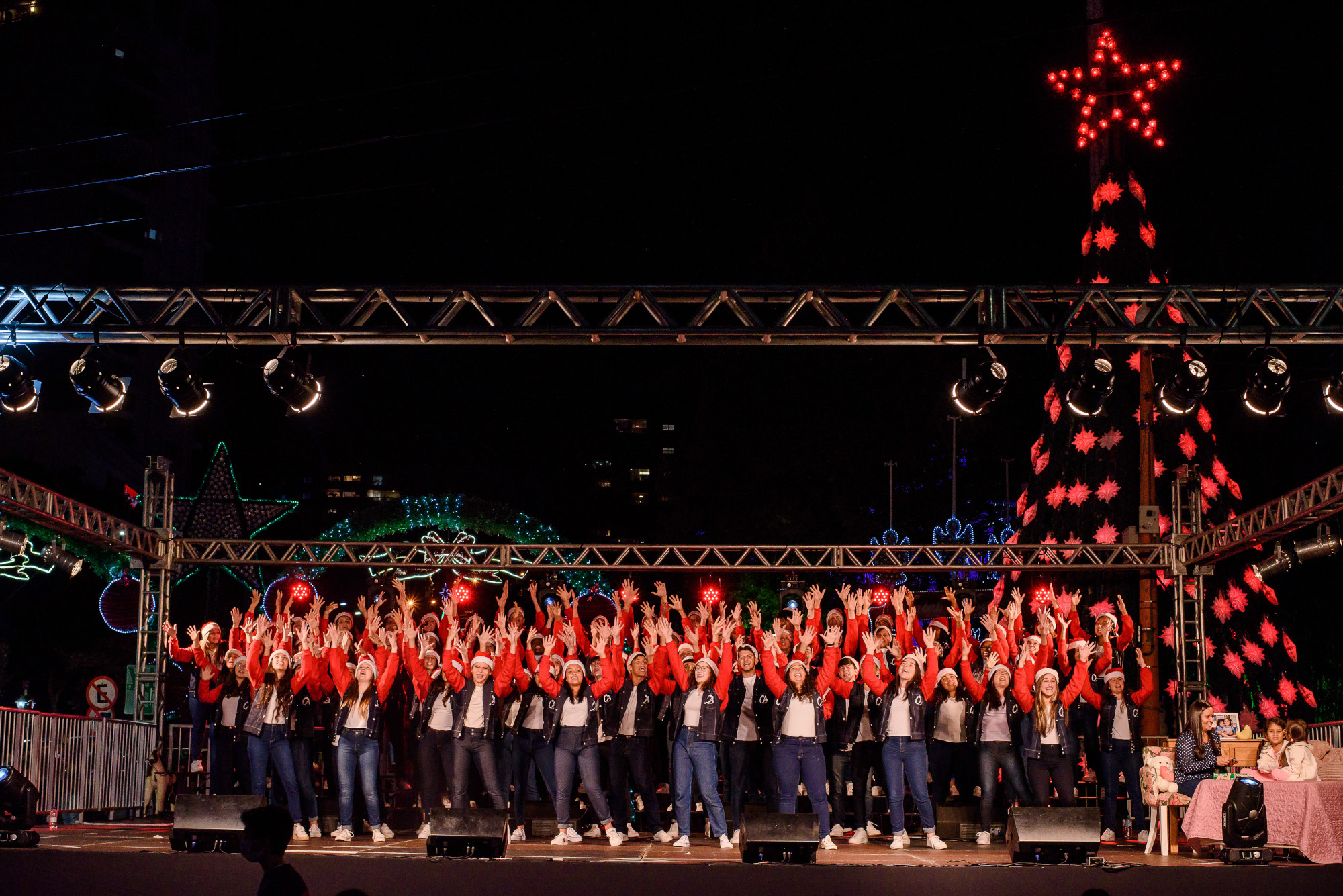 Noite de Ação de Graças ocorre nesta quinta-feira durante o Natal Mágico de Taquara