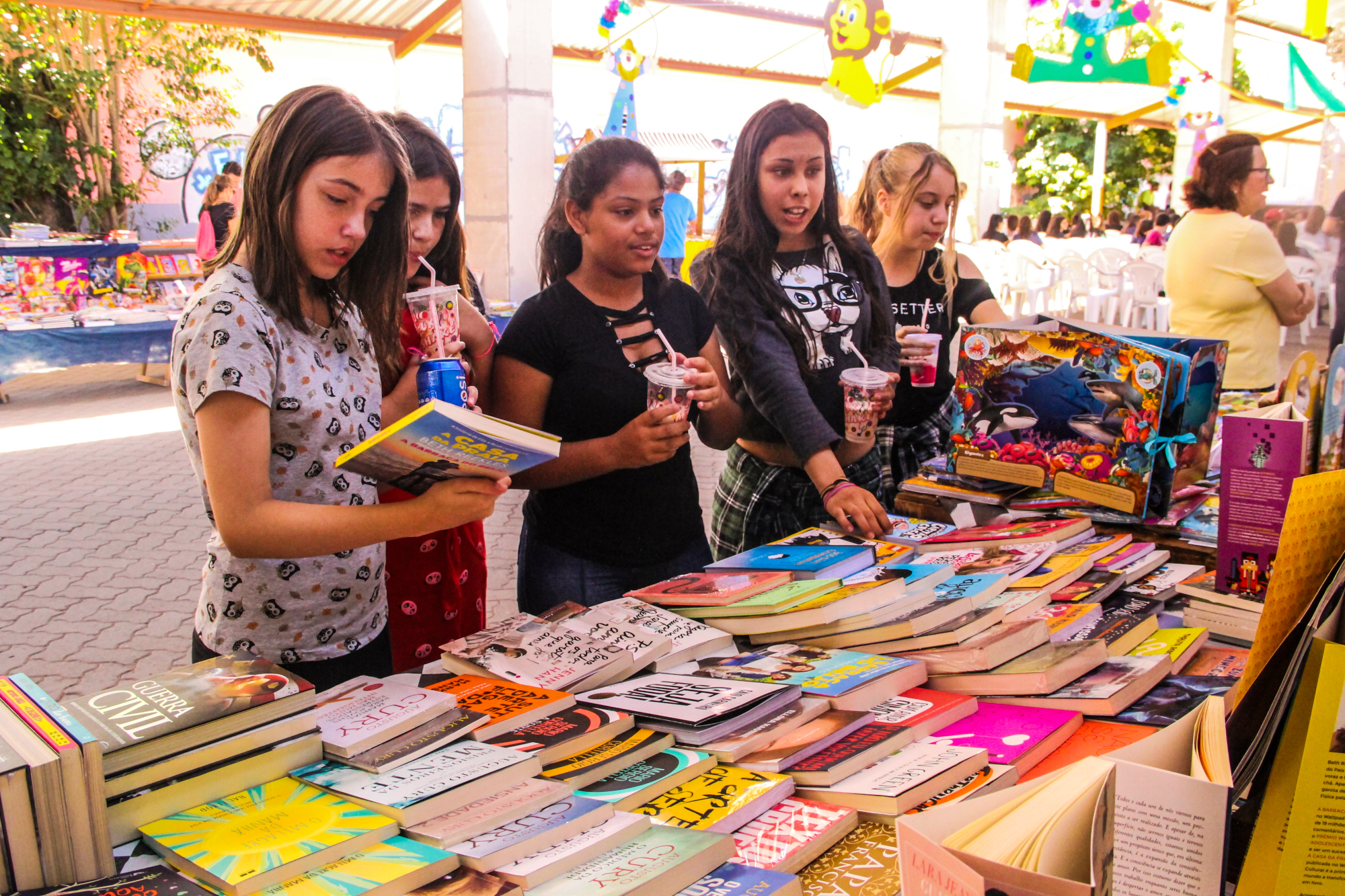 Feira Literária inicia nesta quinta-feira (4) na Rua Coberta em Taquara