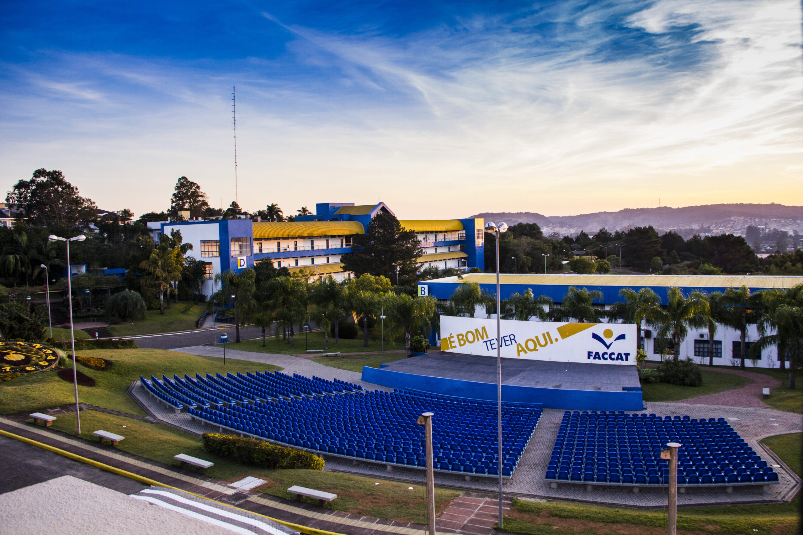 Faccat promove curso de iniciação científica para docentes