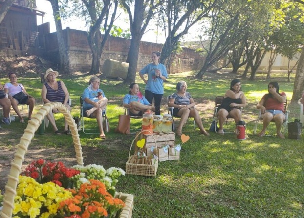 Serviço de Convivência e Fortalecimento de Vínculo realiza piquenique no Parque do Trabalhador em Taquara